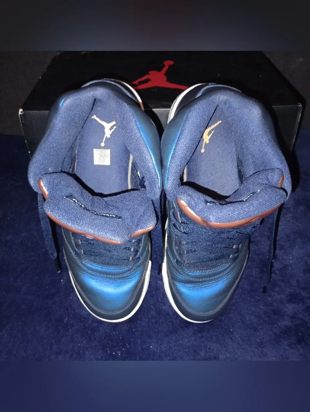 IOB Air Jordan 5 Retro Bronze Mens size 8 or women's size 9.5